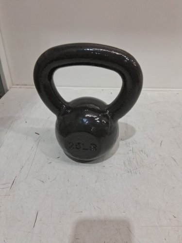 AMAZON BASICS free WEIGHT workout kettlebell - 25LBS - CAST IRON image 3