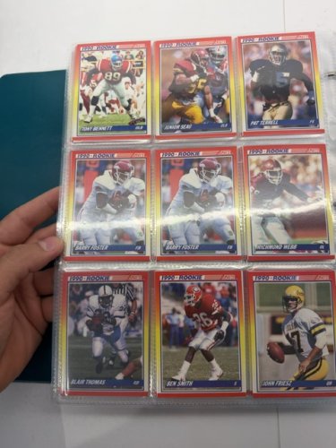 400+ APPROX ASSSTD 1990 SCORE NFL FOOTBALL CARDS image 20
