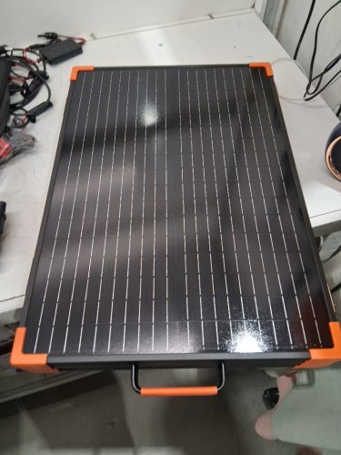 ZOUPW 200W Portable Solar Panel - Tempered Glass - Heavy-Duty Foldable Mono Solar Charger for Jackery Explorer 1000 v2 = ECO FLOW DELTA - IP67 WATERPROOF image 13
