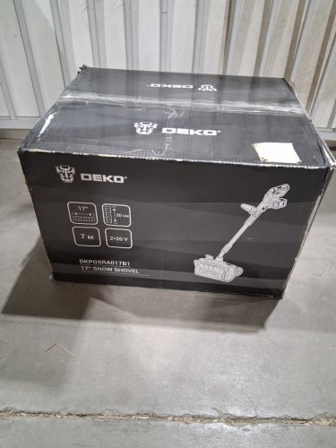 DEKOPRO ELECTRIC CORDLESS SNOW SHOVEL WITH 2 BATTERIES AND CHARGER- 17" 40V- GREY/GREEN/BLACK ( MODEL: DKPGSRA017B1) image 6