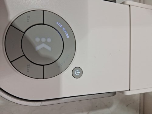 KEURIG K-SLIM SINGLE SERVE COFFEE MAKER - white (MODEL: K900) image 4