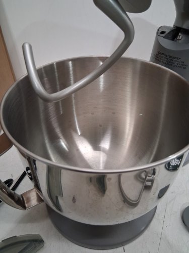 CUISINART PRECISION MASTER 12-SPEED TILT-HEAD STAND MIXER WITH SPLASH GUARD - 5.5QT. BOWL - silver - (MODEL: SM-50C) image 4