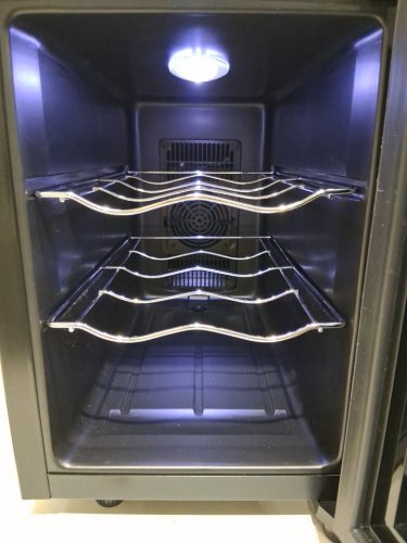 KOOLATRON MIRRORED GLASS DOOR WINE CELLAR, 6-BOTTLE - BLACK (MODEL: WC06) image 5