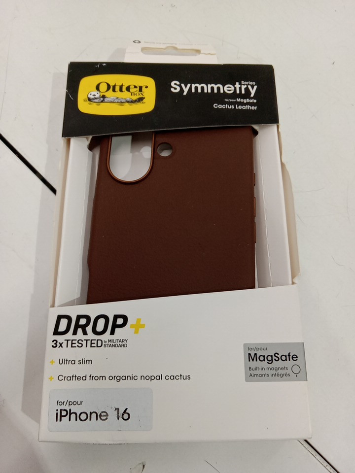 OtterBox Symmetry Series Cactus Leather iPhone 16 Case FOR MAGSAFE  - Rich Adobe/Brown image 2