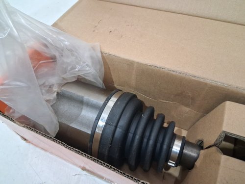 Kugel Front Right (Passenger Side) CV Axle Shaft - for select makes and models - (model: ncv-ch12585) image 6