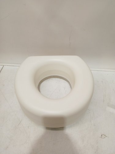 healthsmart PORTABLE ELEVATED ROUND TOILET SEAT RISER WITH SLIP RESISTANT PADS - 5" RAISED - 300lbs max/CAP - WHITE (MODEL: 522-1508-1901) image 4