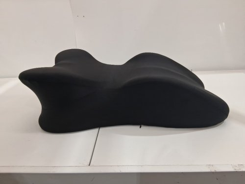 NON-SLIP CONTOURED MEMORY FOAM SUPPORT PILLOW - 26"L - BLACK image 3