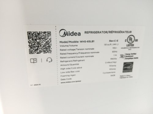 MIDEA COMPACT SINGLE-DOOR MINI REFRIGERATOR - 1.6 Cu.FT - BLACK (MODEL: WHS-65LB1) image 7