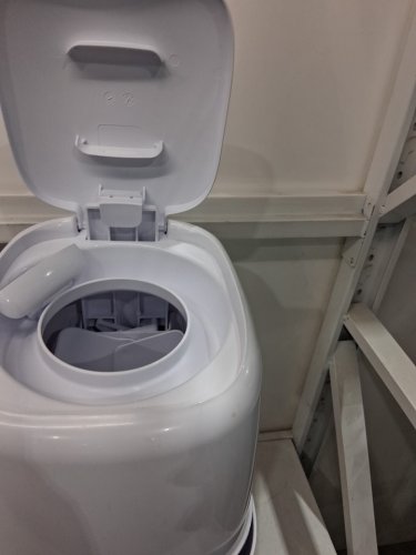 Playtex Diaper Genie Complete Diaper Pail System - White (model: I000422) image 5