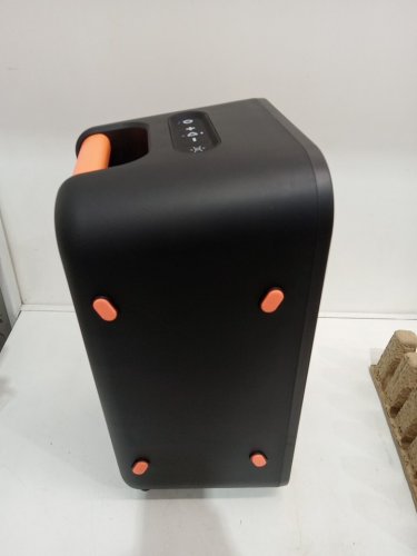 SKULLCANDY Stomp XL Wireless Bluetooth Party Speaker - Integrated Carry Handle​, IPX5 water resistance, 12-hour battery life - BLACK ORANGE (MODEL:2SKSK1851/4449801) image 7