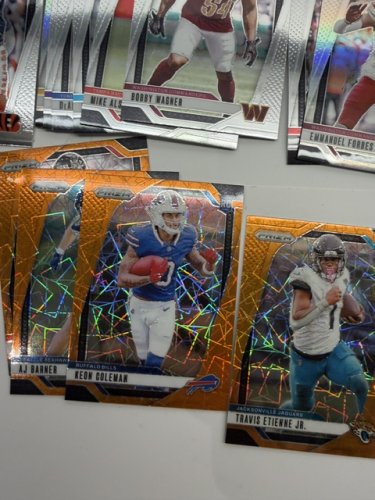 95 ASSTD FOOTBALL CARDS image 9