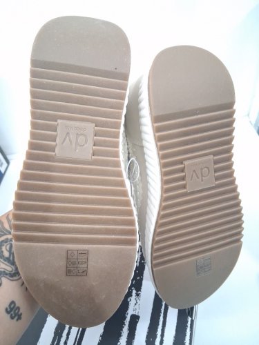 Women's DV by Dolce Vita Knit Sneakers - Size 9 - Beige (style: 1844060) image 3