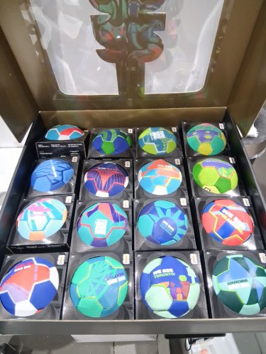 16pc fifa world cup 2026 host cities soccer ball set in display box - size 1(mini) - assorted (model: 1872202) image 3
