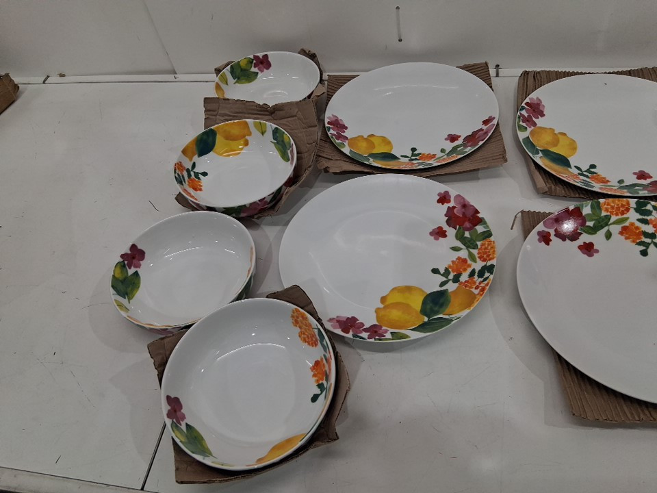 8pc Maxwell & Williams Capri Dinnerware Set - multi color floral (model: 1041712) image 4