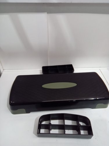AMAZON BASICS Aerobic Exercise Step Platform, Adjustable Workout Stepper At Home - green/black image 3