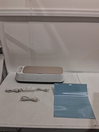 CRICUT Maker 4 SMART CUTTING MACHINE - seashell - (MODEL: CXPL3038/‎8002707) image 3