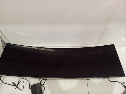 samsung odyssey g93sc series oled curved gaming monitor - 49", 240hz, 0.03ms delay, freesync premium pro - silver (model: s49cg932sn) image 2