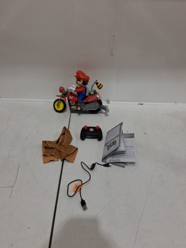 HOT WHEELS MARIO GALAXY DESERT PONCHO REMOTE CONTROL CAR - 6+ YRS - MULTICOLOUR (MODEL: 1851703) image 3