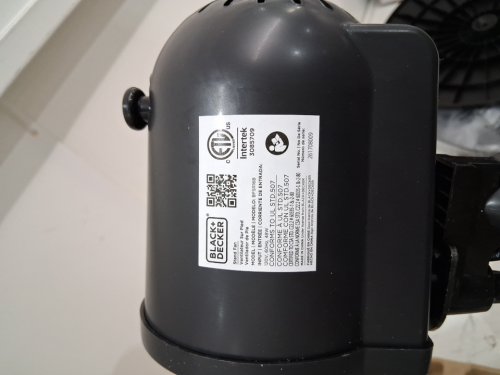 BLACK + DECKER STAND FAN WITH REMOTE - 16" DIAMETER - BLACK (MODEL: BFSR16B-01) image 4