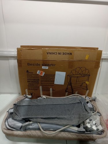Baby Bassinet Bedside Sleeper crib - grey/white image 3