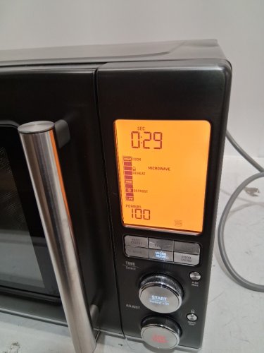 BREVILLE THE COMBI WAVE 3-IN-1 DIGITAL MICROWAVE AIR FRYER OVEN WITH SOFT-CLOSE DOOR & ELEMENT IQ - black (MODEL: bm0870) image 16