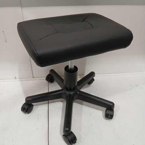 Ergonomic office footrest - 15" to 19"height - black image 3