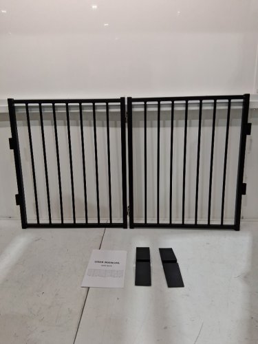 Snagle Paw 2-Panel Freestanding Dog Gate-compact folding-floor safe-40"W x 24"L-Black (model: MDG2-24B) image 3