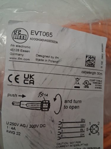 ifm m12 4-pin pvc connecting cable with FEMALE socket - 30m - orange (model: evt065) image 4