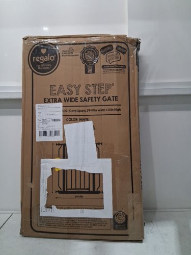 REGALO EASY STEP EXTRA WIDE BABY GATE - 30" X 29"-49" - WHITE (MODEL: 1164 EW DS) image 2