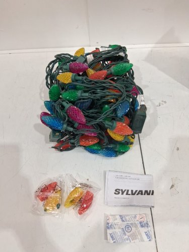 2PK SYLVANIA STAY-LIT PLATINUM LED C9 LIGHTS - 33FT (EACH) - GREEN/MULTICOLOURED (MODEL: 1784867) image 3