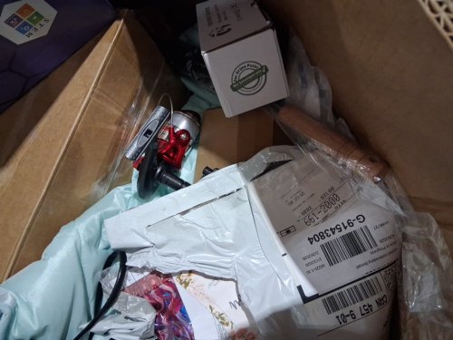 assorted MIXED item MYSTERY PALLET - VARIOUS PRODUCTS - aprox 300+ - (pallet #19) image 8