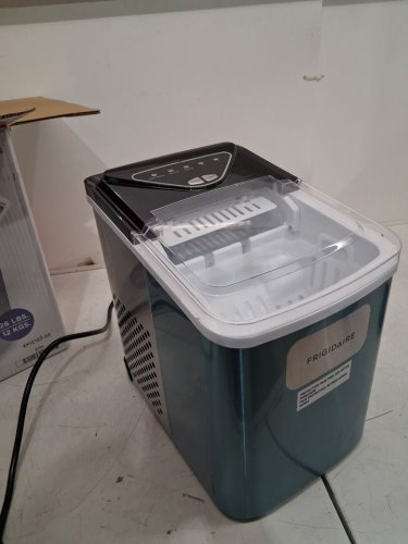 FRIGIDAIRE COMPACT ELECTRIC ICE MAKER - MAKES 26LBS/DAY - STAINLESS STEEL (MODEL: EFIC123-SS) image 3