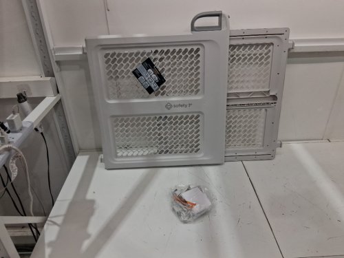 SAFETY 1ST EASY FIT BABY SECURITY GATE - 28" - 40" x 27" - white/grey - (MODEL: 41817cwhof1z) image 3
