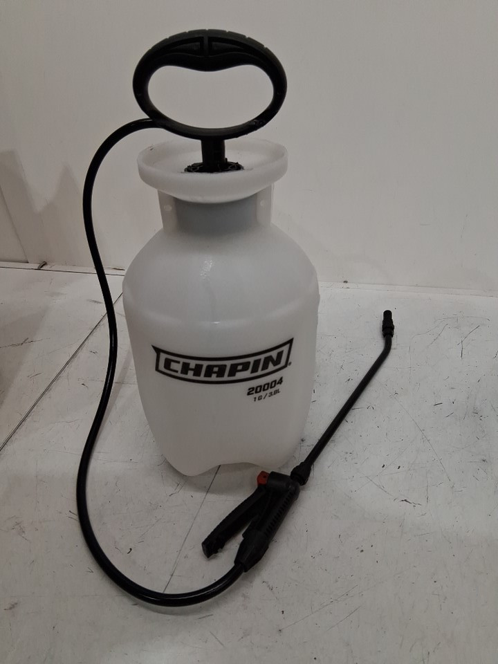CHAPIN LAWN AND GARDEN SPRAYER - 1GAL/3.8L - WHITE (MODEL: 20004) image 2