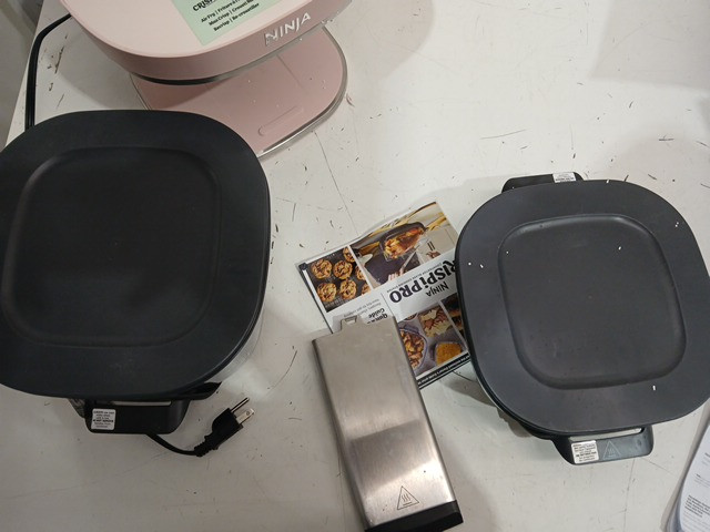 Ninja Crispi Pro 6-in-1 Glass Air Fryer - 2.5qt-6qt capacity - rose quartz (model: AS101CRS) image 4