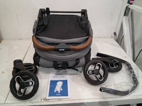 Graco Ready2Jet Compact travel Stroller - black/grey (model : 2220342) image 3
