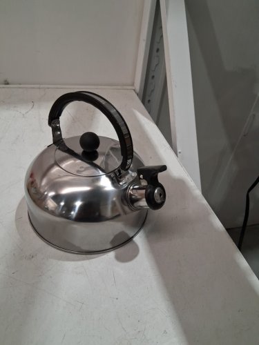 Stainless Steel Whistling Kettle -3.0L image 3