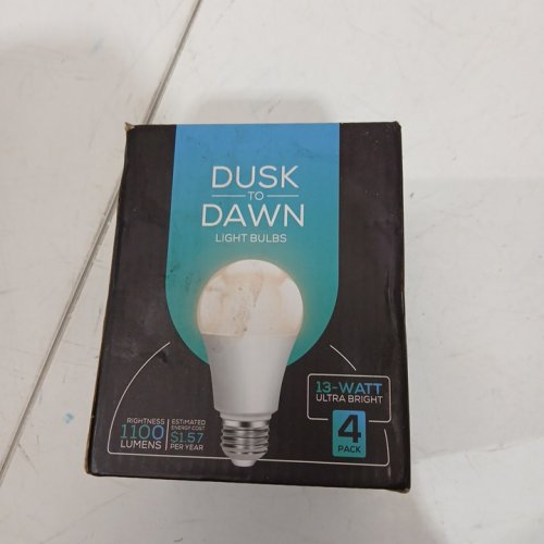 4pk DEWENWILS dusk-to-Dawn LED Bulbs - 2700k - warm white - (model:op6012sb) image 2