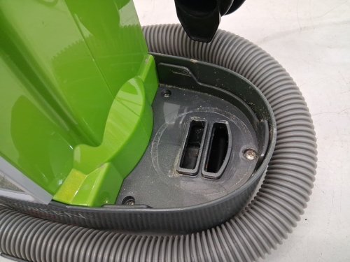BISSELL LITTLE GREEN PORTABLE DEEP CLEANING VACUUM - 37OZ TANK MAX - GREEN/GREY (MODEL : 2513B) image 11