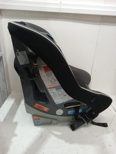 GRACO CONTENDER 65 CONVERTIBLE CAR SEAT WITH REAR‑TO‑FORWARD 5‑POINT HARNESS (5–65 LB), NO‑RETHREAD SIMPLY SAFE ADJUST, MACHINE‑WASHABLE PAD AND CUP HOLDER - GREY (MODEL : 2061867) image 4