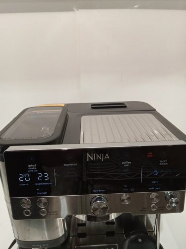 Ninja luxe café 3-in-1 Espresso Machine - Drip Coffee Maker and Rapid Cold Brew, Integrated Grinder, Assisted Tamper, Hands-Free Frother - grey (model: ES601C) image 3