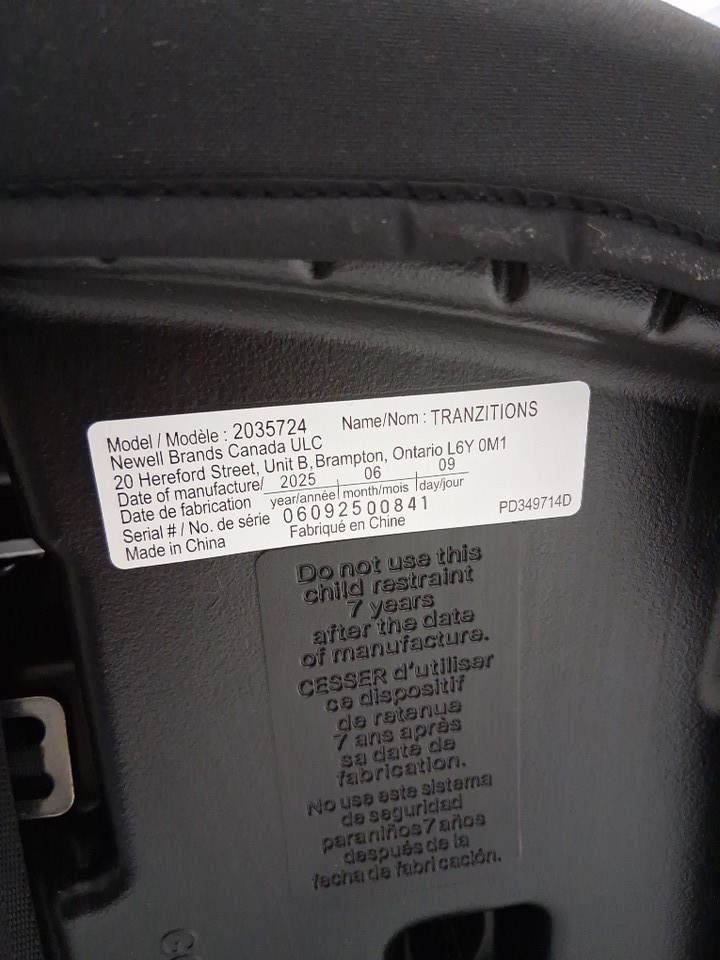 Graco Tranzitions 3‑in‑1 Harness Booster Seat with High‑Back Booster & Backless Booster, 2 Removable Cup Holders, Open‑Loop Belt Guides & Machine‑Washable Covers (MODEL: 2035724) image 13
