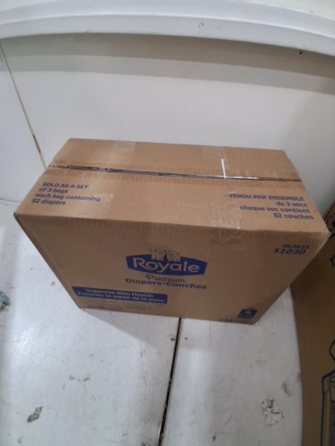 156PK Royale Premium Diapers - Size 4 (22-37LB) - White (MODEL: 51030) image 4