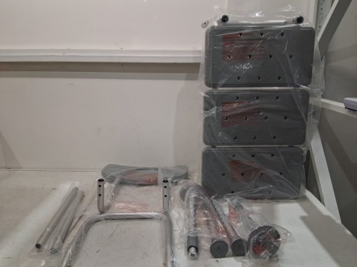 MEDLINE GUARDIAN BATHTUB TRANSFER BENCH WITH BACK SUPPORT & SUCTION FEET - 400LBS CAPACITY - GREY (MODEL: G3-100KBX1) image 4
