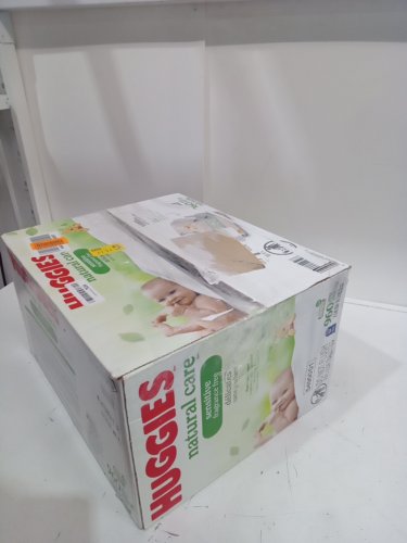 768PK HUGGIES NATURAL CARE DISNEY THEMED SENSITIVE UNSCENTED BABY WIPES - 64 Per Pack (960 TOTAL) - WINNIE THE POOH image 2