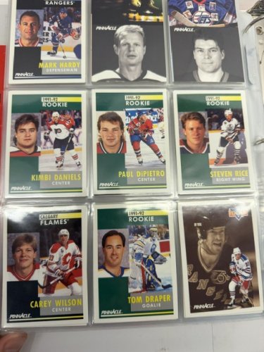 400+ APPROX ASSSTD PINNACLE 1991 HOCKEY NHL CARDS image 5