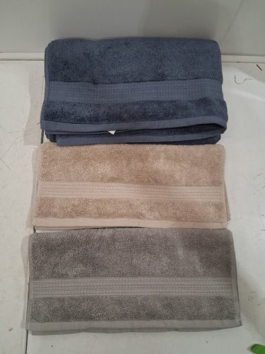 3 ASSORTED SERENE HOME COTTON BATH & HAND TOWELS - BLUE/GREY/BEIGE image 2