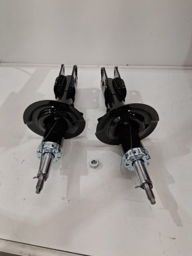 2pc front shock absorbers for various hyundai elantra and elantra coupe models image 2