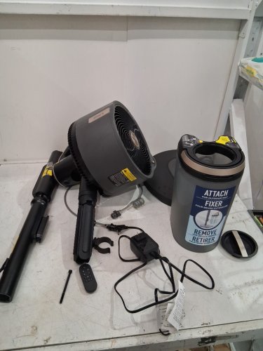 Shark FlexBreeze Pro Mist Indoor & outdoor fan with misting system up to 24 hours of battery life - black/grey (MODEL: FA302C) image 3
