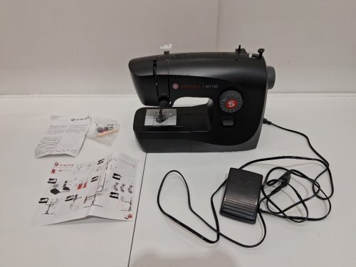 SINGER LIGHTWEIGHT & PORTABLE SEWING MACHINE WITH 45 STITCH APPLICATIONS - BLACK (MODEL: M1150) image 4
